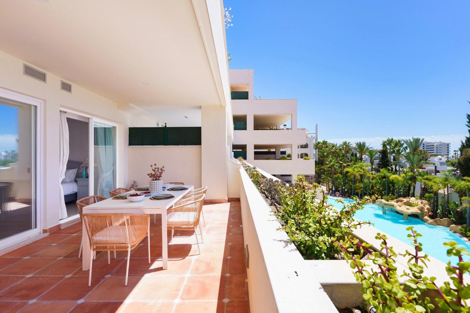 Apartament Stunning Renovated 2-bedroom In Golden Mile *